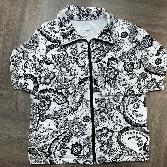 Weekends by Chicos Jacket Womens 3 XL Black White Floral Paisley Print Full Zip - Picture 1 of 7